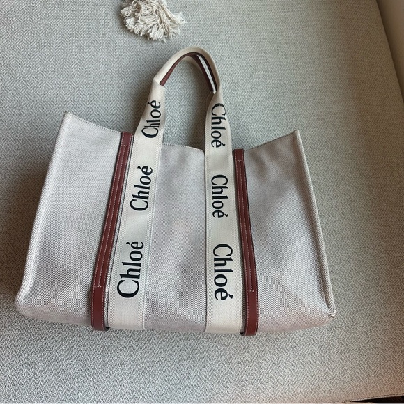 Chloe Woody Large Tote Bag Linen - Picture 1 of 7